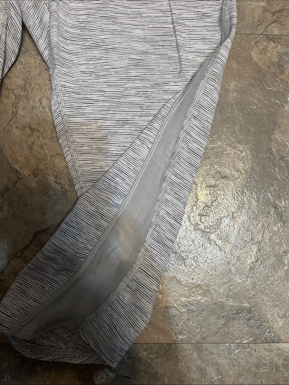 lululemon athletica Light Gray Space-Dyed Capri Leggings - Picture 2 of 3